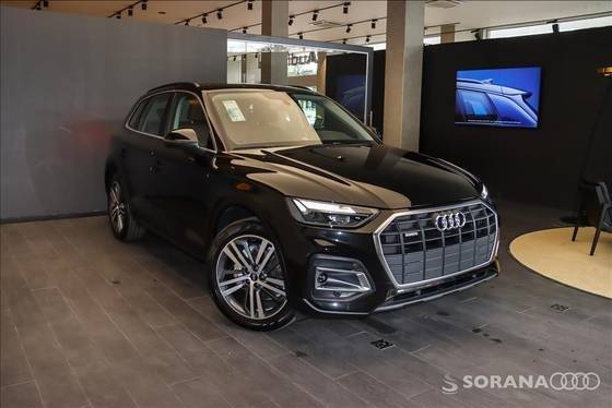 AUDI Q5 2025
