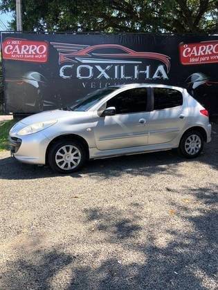 PEUGEOT 207 2011