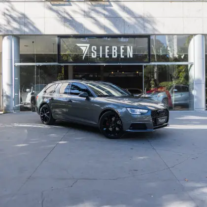 AUDI A4 2017