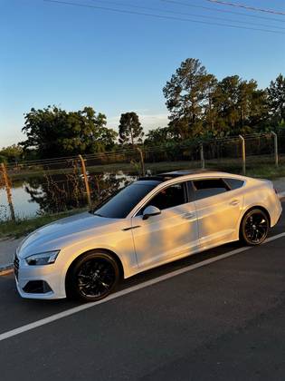 AUDI A5 2021