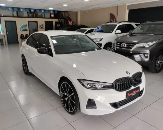 BMW 320i 2023
