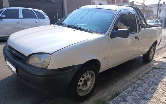 FORD COURIER 2011