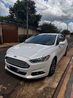 FORD FUSION 2015