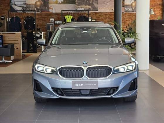 BMW 320i 2023