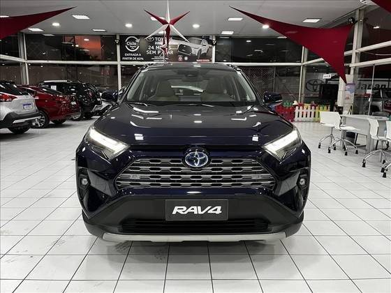 TOYOTA RAV4 2024