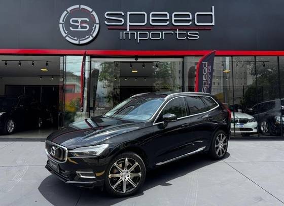 VOLVO XC60 2021