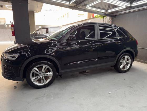 AUDI Q3 2017