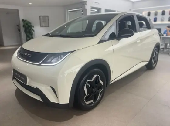 BYD DOLPHIN 2025