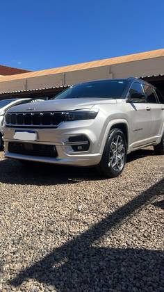 JEEP COMMANDER 2023