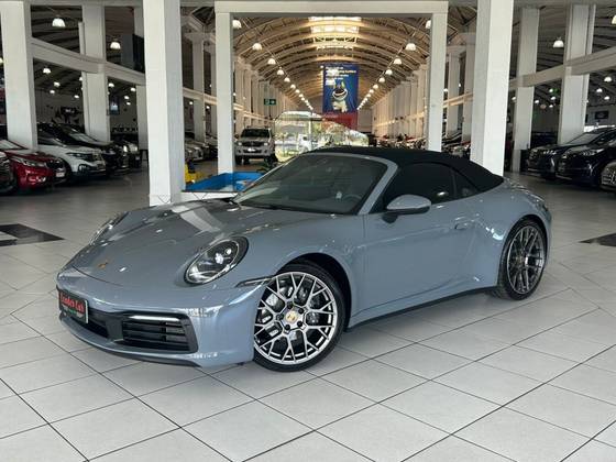 PORSCHE 911 2024