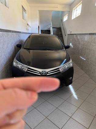 TOYOTA COROLLA 2015