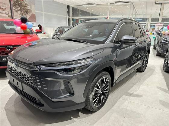TOYOTA COROLLA CROSS 2025