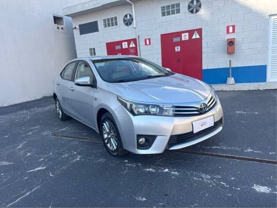 TOYOTA COROLLA 2016