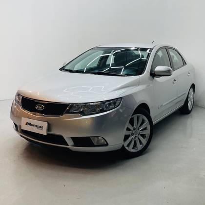 KIA CERATO 2011