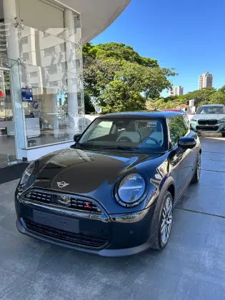 MINI COOPER 2025