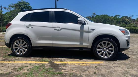 MITSUBISHI ASX 2014