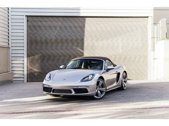 PORSCHE 718 2024