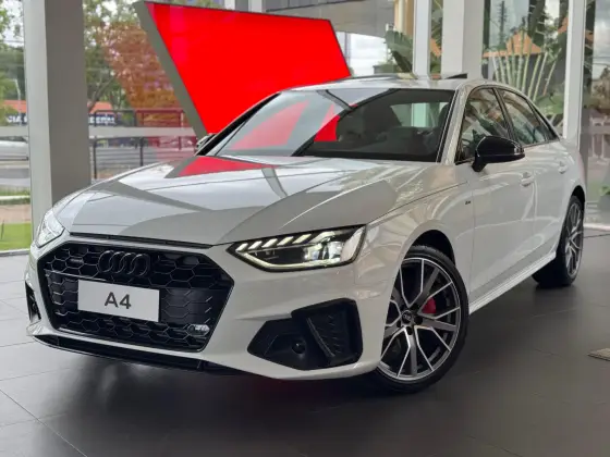AUDI A4 2025