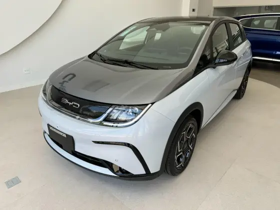BYD DOLPHIN 2025