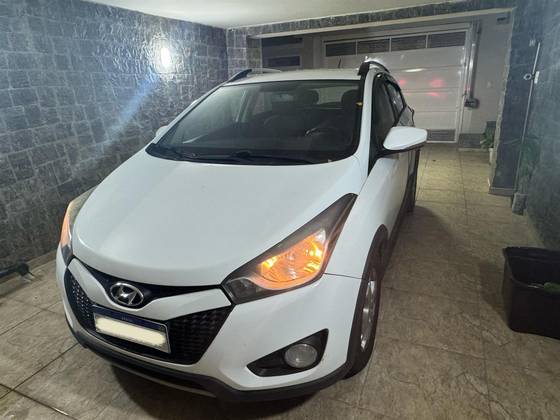 HYUNDAI HB20 2014