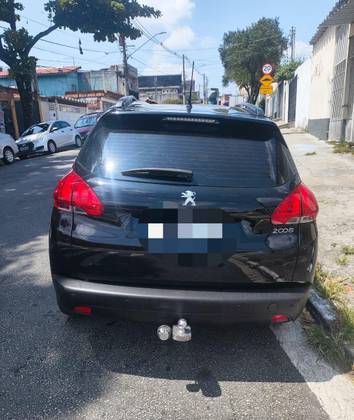 PEUGEOT 2008 2020