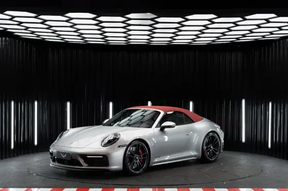 PORSCHE 911 2023
