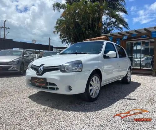 RENAULT CLIO 2016
