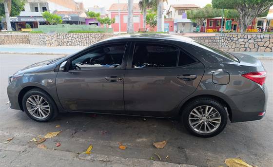 TOYOTA COROLLA 2015