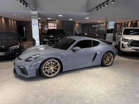 PORSCHE 718 2023