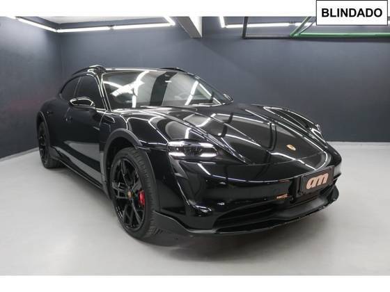 PORSCHE TAYCAN 2024