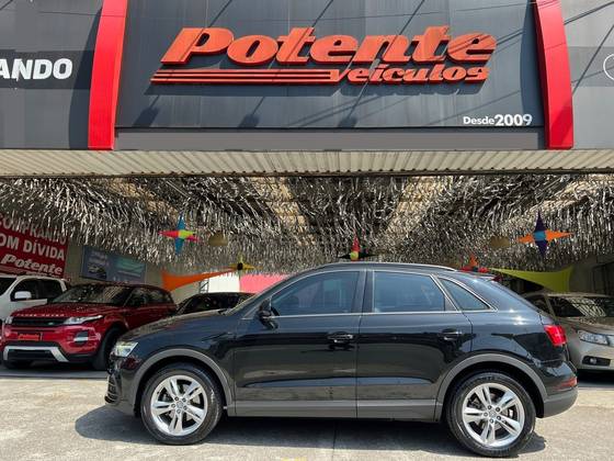AUDI Q3 2017