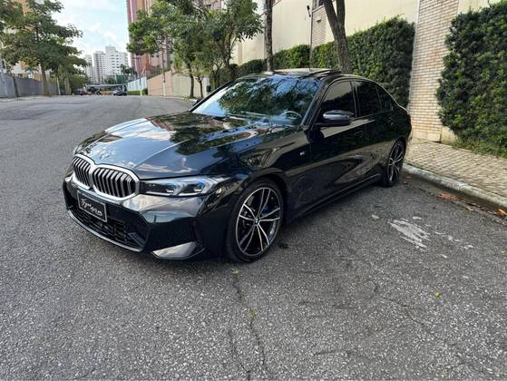 BMW 320i 2023