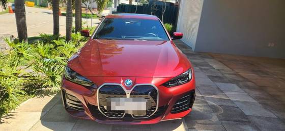 BMW I4 2023