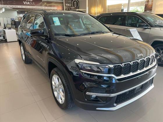 JEEP COMMANDER 2025