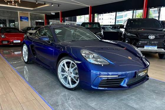 PORSCHE 718 2024