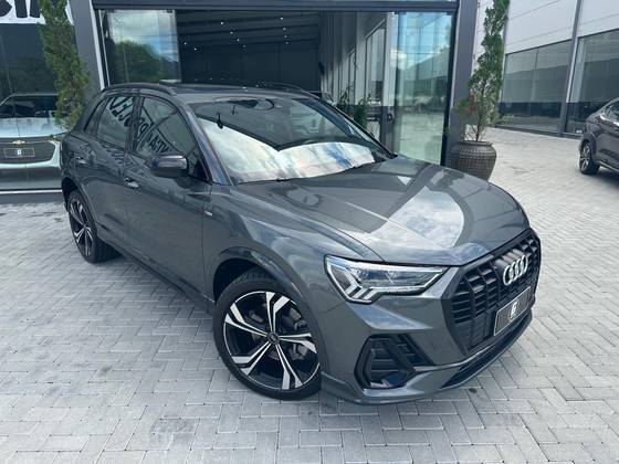 AUDI Q3 2024
