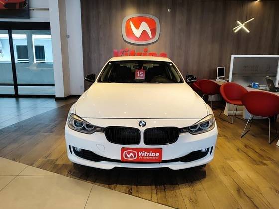 BMW 320i 2015