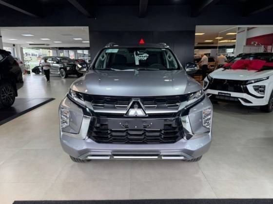 MITSUBISHI PAJERO SPORT 2025