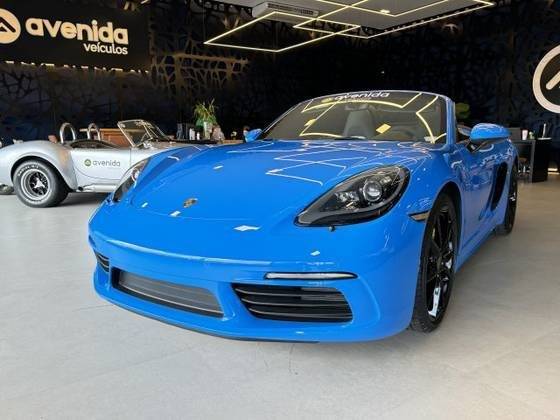 PORSCHE 718 2024