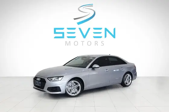 AUDI A4 2021