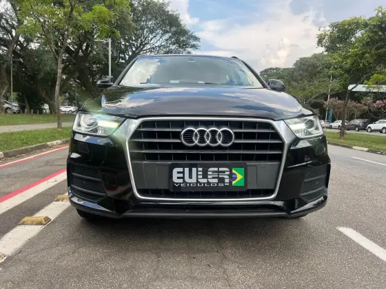 AUDI Q3 2017