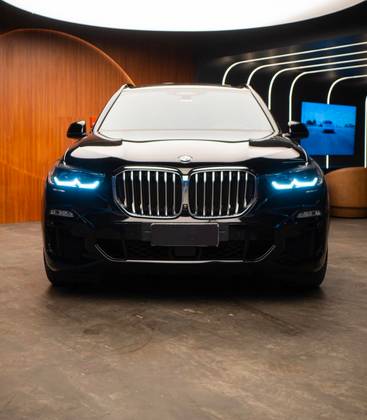BMW X5 2021