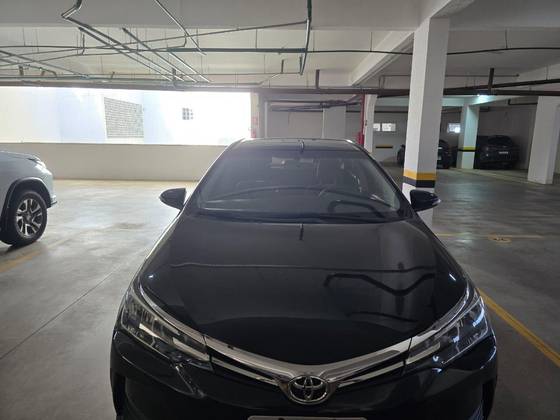 TOYOTA COROLLA 2018