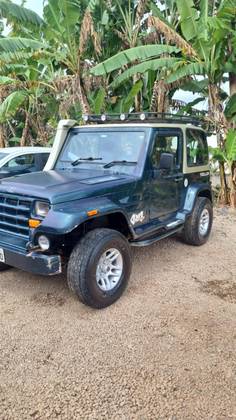 TROLLER T4 2001