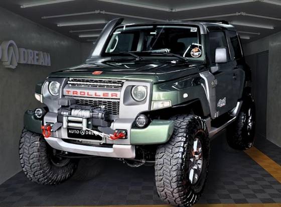 TROLLER T4 2015