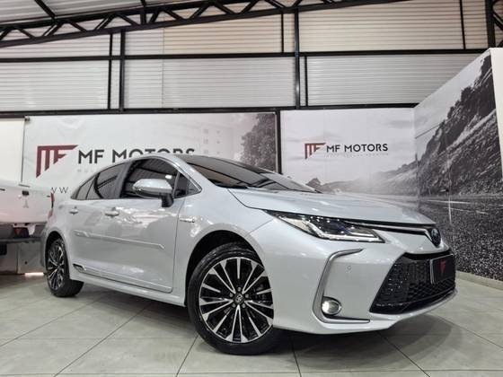 TOYOTA COROLLA 2024