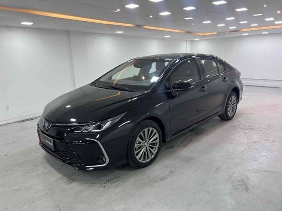 TOYOTA COROLLA 2025