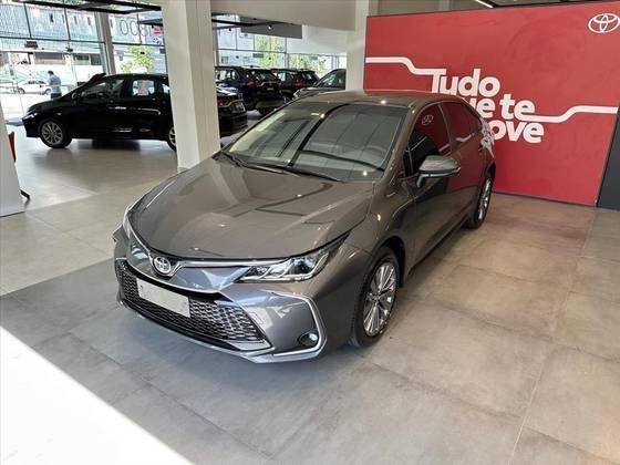 TOYOTA COROLLA 2025