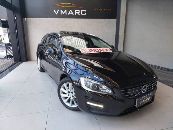 VOLVO V60 2016