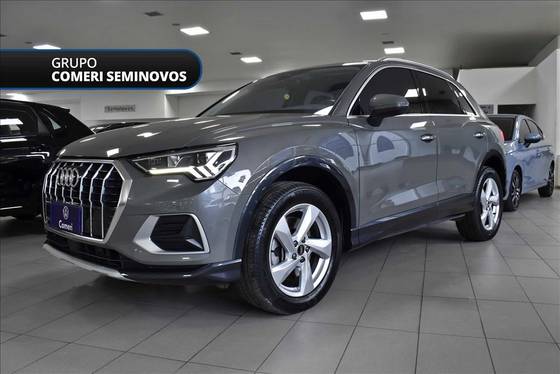 AUDI Q3 2023